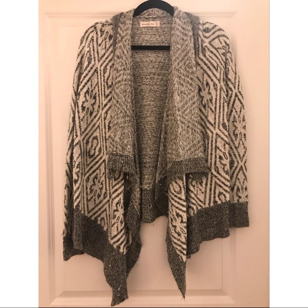 Abercrombie and Fitch cardigan